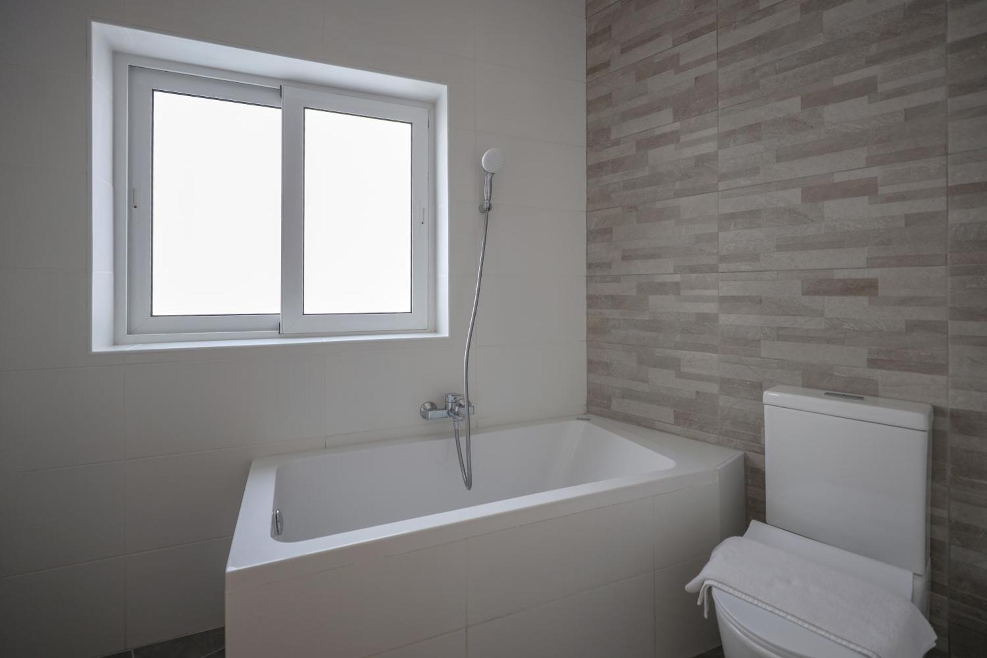 Seaview Stays St. Paul's Bay Room photo